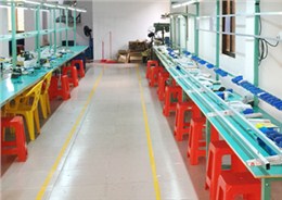 雄大开关插件生产线